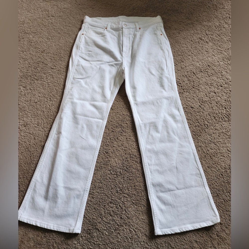 Gap vintage flare high rise white jeans size 14 short